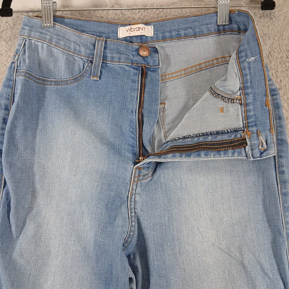 Vibrant M.I.U. Skinny High-Rise Light Wash Destroyed‎ Denim Jeans Size 15 W31